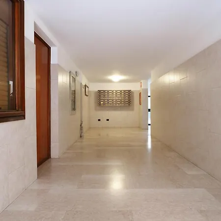 Apartment Primopiano - Arrivabene Milan