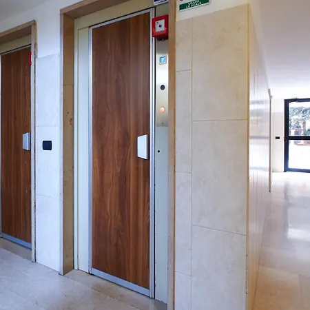 Primopiano - Arrivabene Apartment *